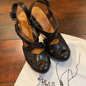 Chie Mihara Black 41 Peek a Boo Pump with dust bag and original receipts